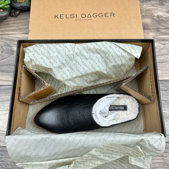 NIB Kelsi Dagger Sail 7M Sherpa Lined Mules Rustic Leather Faux Shearling - Picture 9 of 10